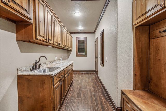 7244 Fm 2549, Hearne, TX 77859