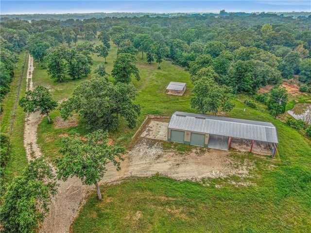 7244 Fm 2549, Hearne, TX 77859