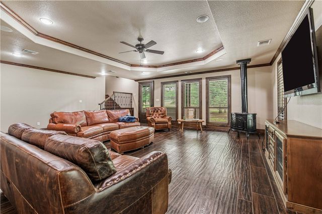 7244 Fm 2549, Hearne, TX 77859