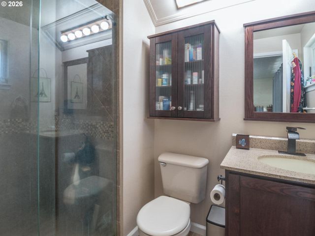 4031 Se KNARR Cir, Troutdale, OR 97060