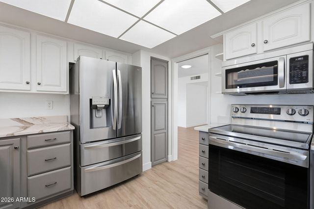 10358 W CAMEO Drive, Sun City, AZ 85351