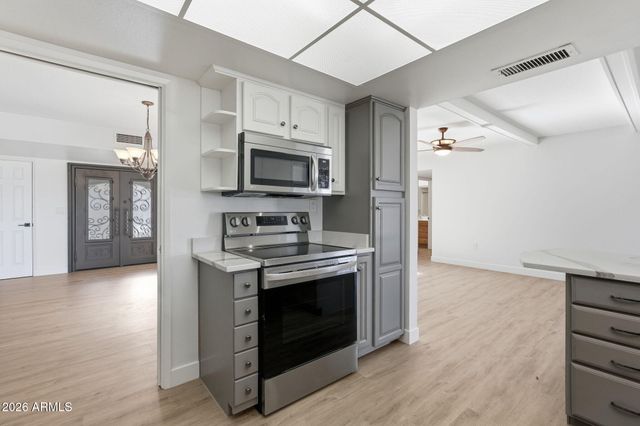 10358 W CAMEO Drive, Sun City, AZ 85351