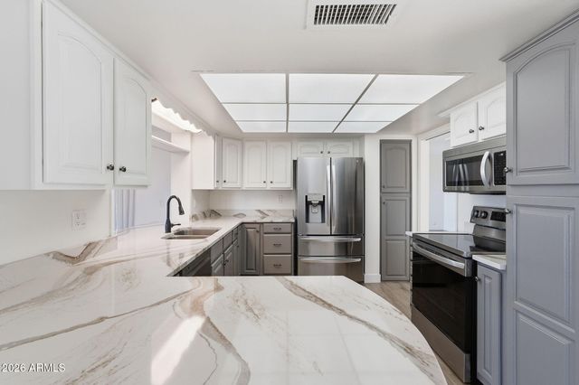 10358 W CAMEO Drive, Sun City, AZ 85351