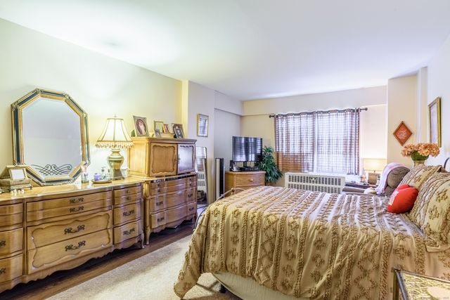 80 Cartright Street 5D, Bridgeport, CT 06604