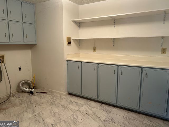 135 Melody Lane, Fayetteville, GA 30215