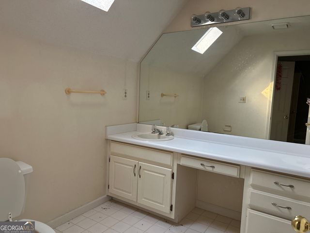 135 Melody Lane, Fayetteville, GA 30215