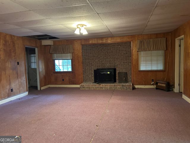 135 Melody Lane, Fayetteville, GA 30215