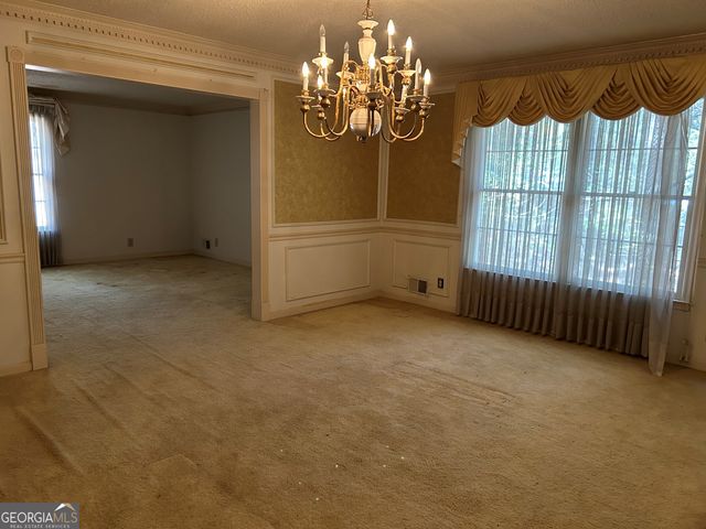 135 Melody Lane, Fayetteville, GA 30215