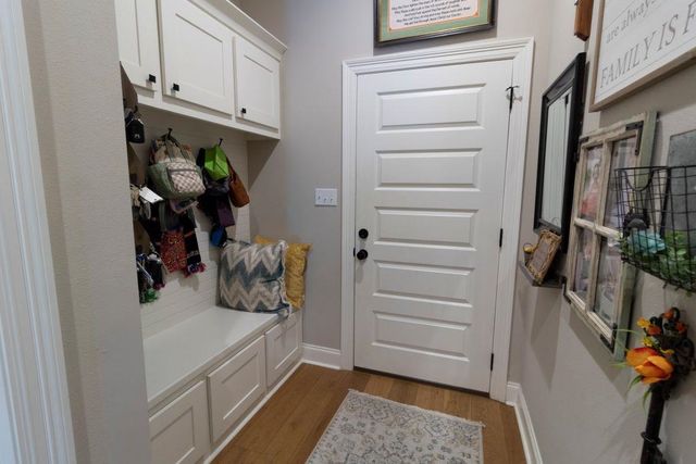 628 Victory Way, Lake Charles, LA 70611