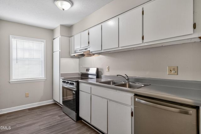 2510 Avent Ferry Road 104, Raleigh, NC 27606