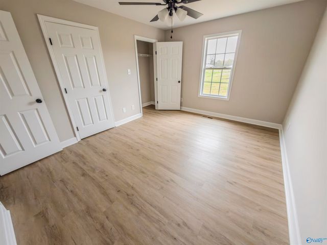 25 County Road 392, Trinity, AL 35673