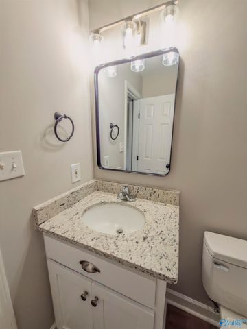 25 County Road 392, Trinity, AL 35673