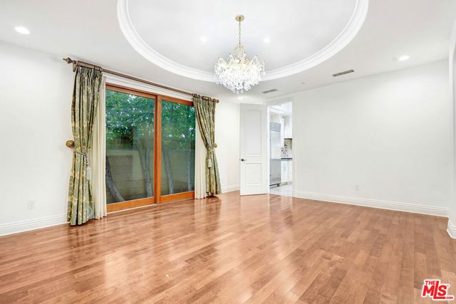 219 S Willaman Drive, Beverly Hills, CA 90211