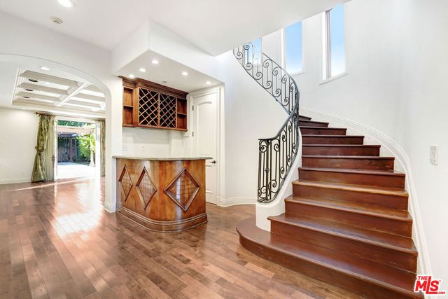 219 S Willaman Drive, Beverly Hills, CA 90211