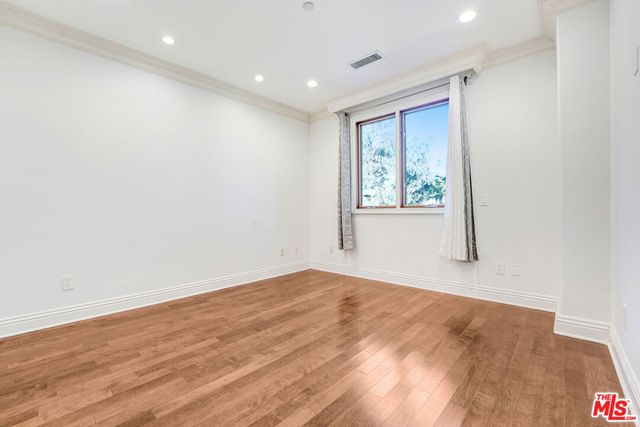 219 S Willaman Drive, Beverly Hills, CA 90211