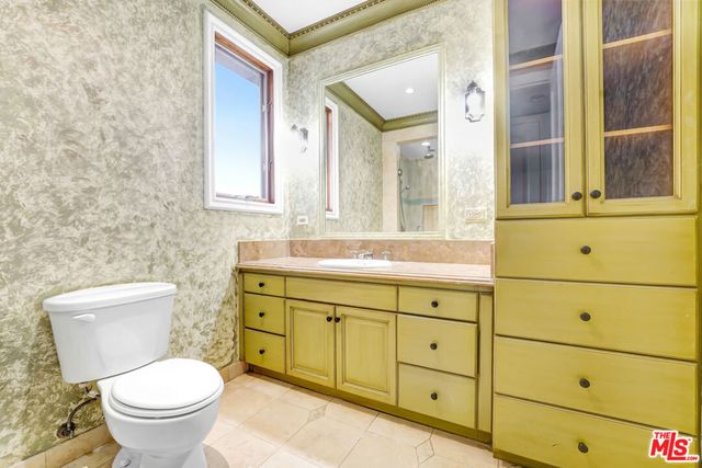 219 S Willaman Drive, Beverly Hills, CA 90211