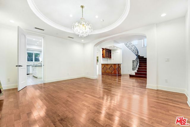 219 S Willaman Drive, Beverly Hills, CA 90211