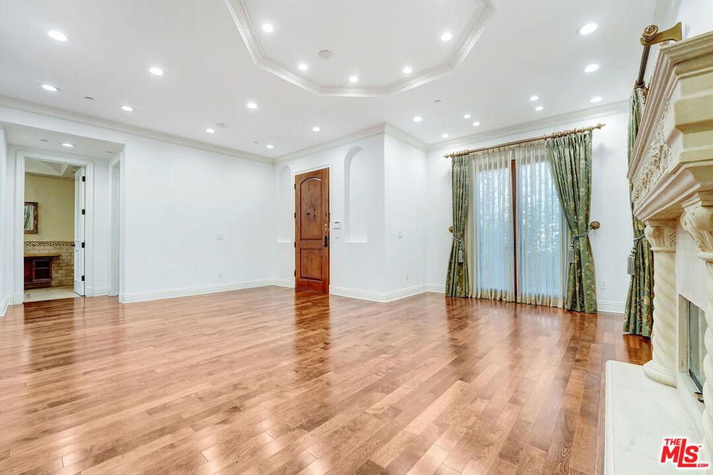 219 S Willaman Drive, Beverly Hills, CA 90211