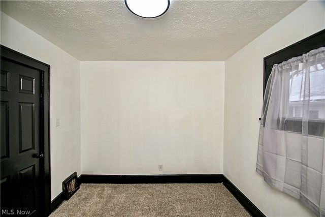 1228 Arnold Avenue, Akron, OH 44305