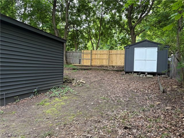 1228 Arnold Avenue, Akron, OH 44305