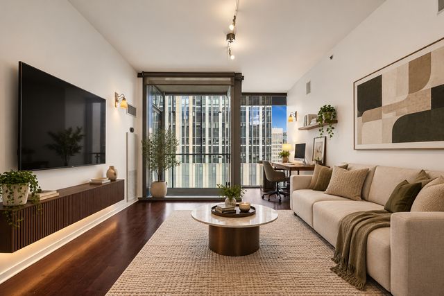 600 N Fairbanks Court 1504, Chicago, IL 60611