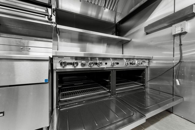 289 Acushnet Ave, New Bedford, MA 02740