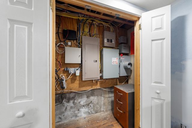 289 Acushnet Ave, New Bedford, MA 02740