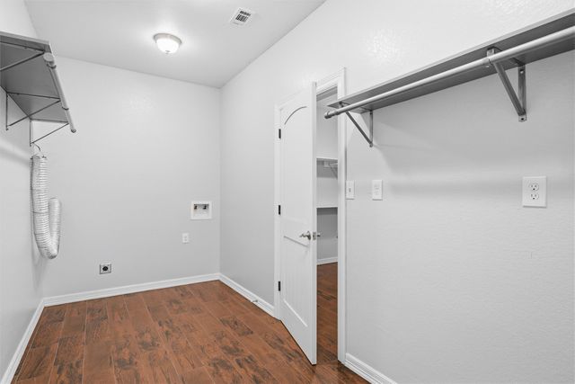 1205 Avenue B, Lacy Lakeview, TX 76705