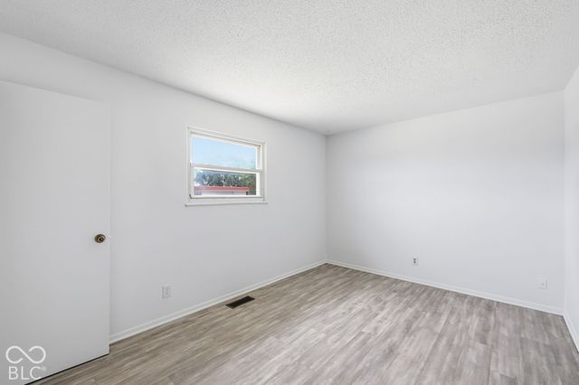 2813 Del Prado Drive, Indianapolis, IN 46227