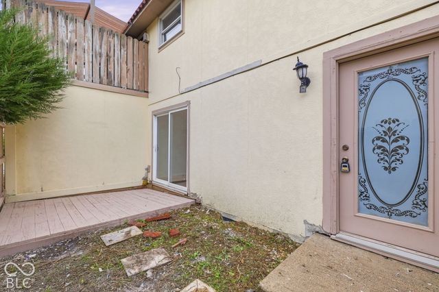 2813 Del Prado Drive, Indianapolis, IN 46227