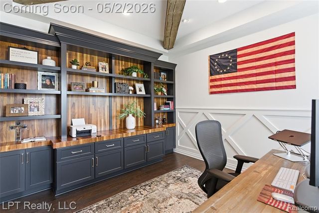 1106 Sheffield Park Lane, Oakland, MI 48363