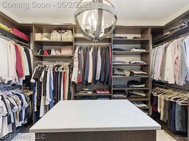1106 Sheffield Park Lane, Oakland, MI 48363