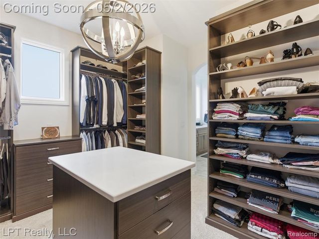 1106 Sheffield Park Lane, Oakland, MI 48363