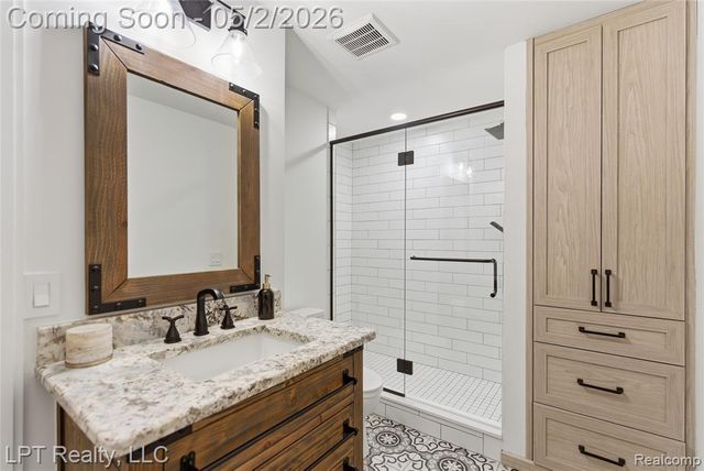 1106 Sheffield Park Lane, Oakland, MI 48363