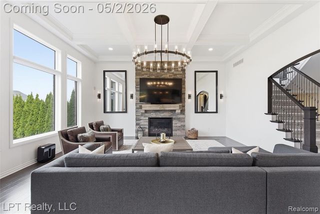 1106 Sheffield Park Lane, Oakland, MI 48363