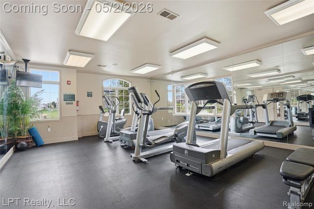 1106 Sheffield Park Lane, Oakland, MI 48363