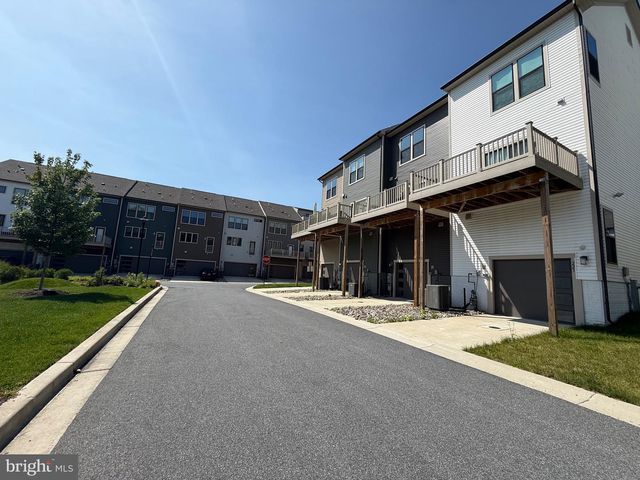221 NARROWLEAF WAY, Laurel, MD 20724