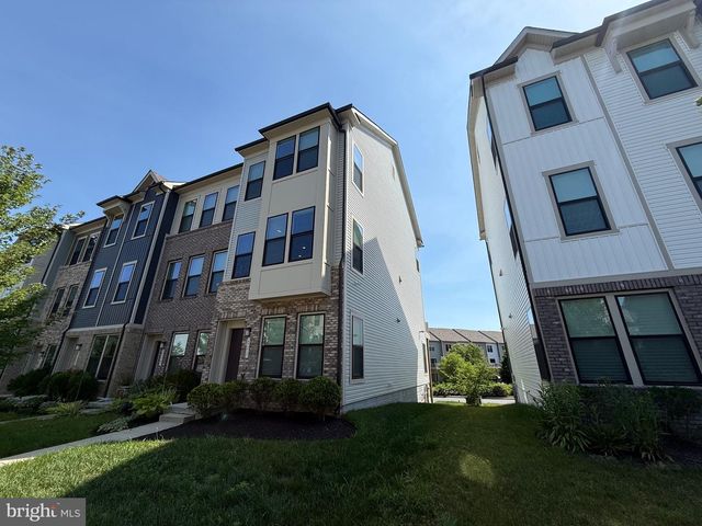 221 NARROWLEAF WAY, Laurel, MD 20724