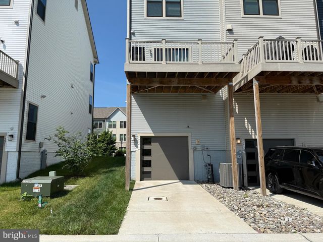 221 NARROWLEAF WAY, Laurel, MD 20724