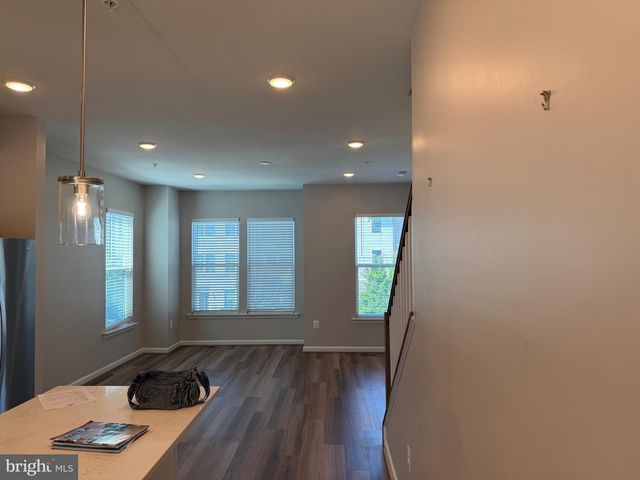 221 NARROWLEAF WAY, Laurel, MD 20724