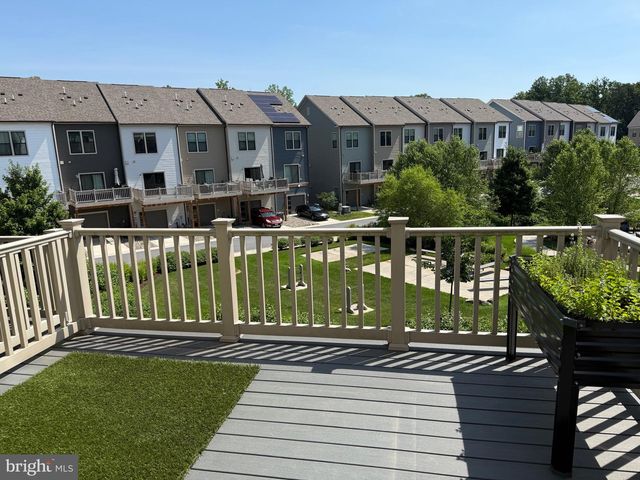 221 NARROWLEAF WAY, Laurel, MD 20724