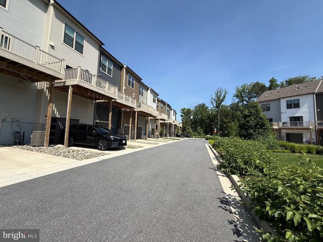 221 NARROWLEAF WAY, Laurel, MD 20724