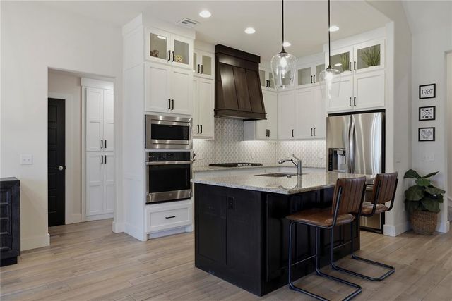 9308 SW 40th Street, Oklahoma City, OK 73179