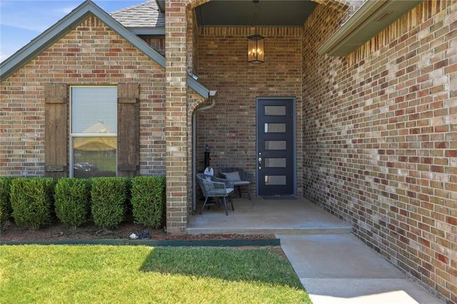 9308 SW 40th Street, Oklahoma City, OK 73179