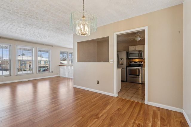 230 Merravay Drive, Florence, KY 41042