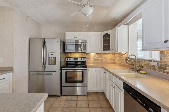 230 Merravay Drive, Florence, KY 41042