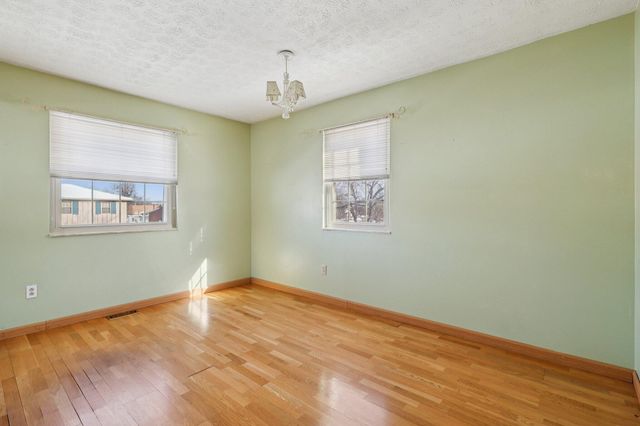 230 Merravay Drive, Florence, KY 41042