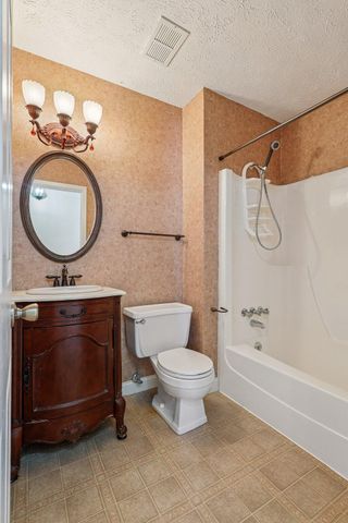 230 Merravay Drive, Florence, KY 41042