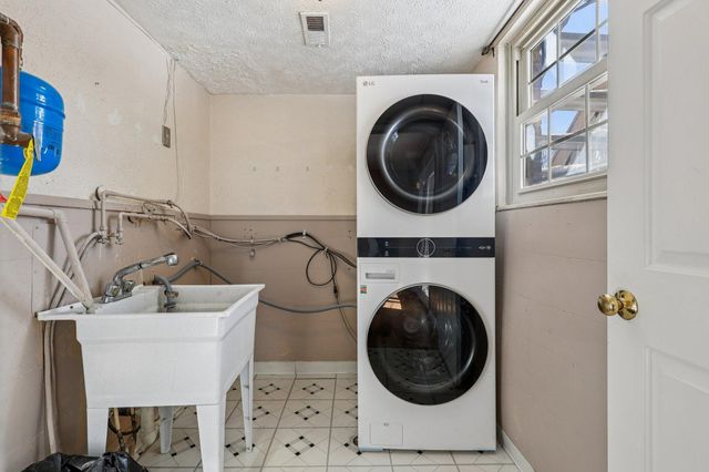 230 Merravay Drive, Florence, KY 41042