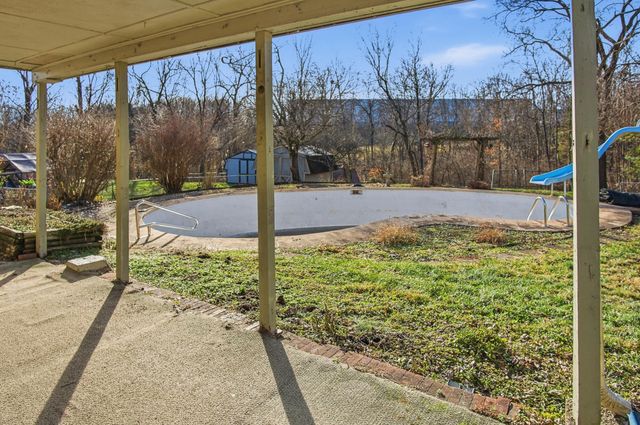 230 Merravay Drive, Florence, KY 41042